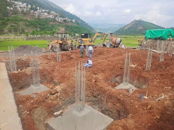 东川区铜都街道桃树沟自然能提水工程进度