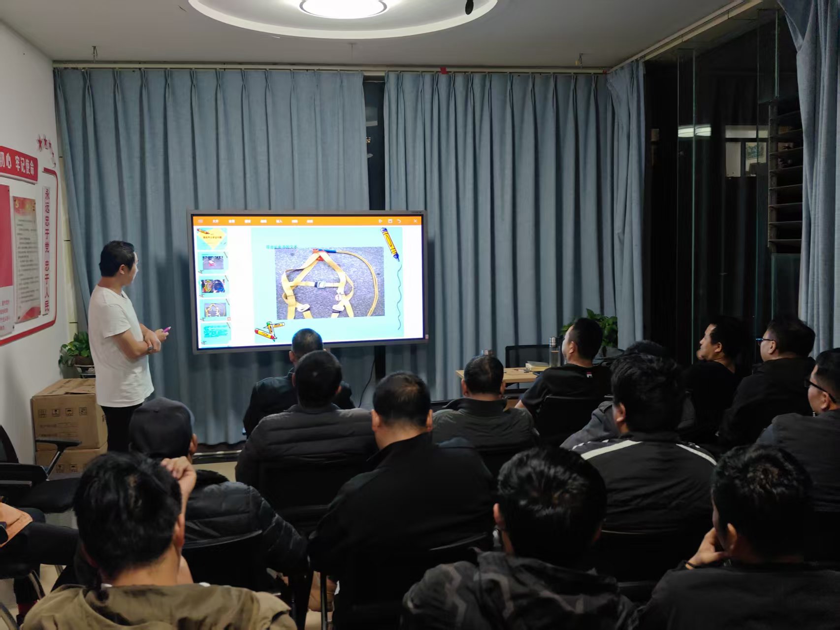 凝心聚力守初心 笃行实干启新程 ——云南盛翔监理公司2025年度总结